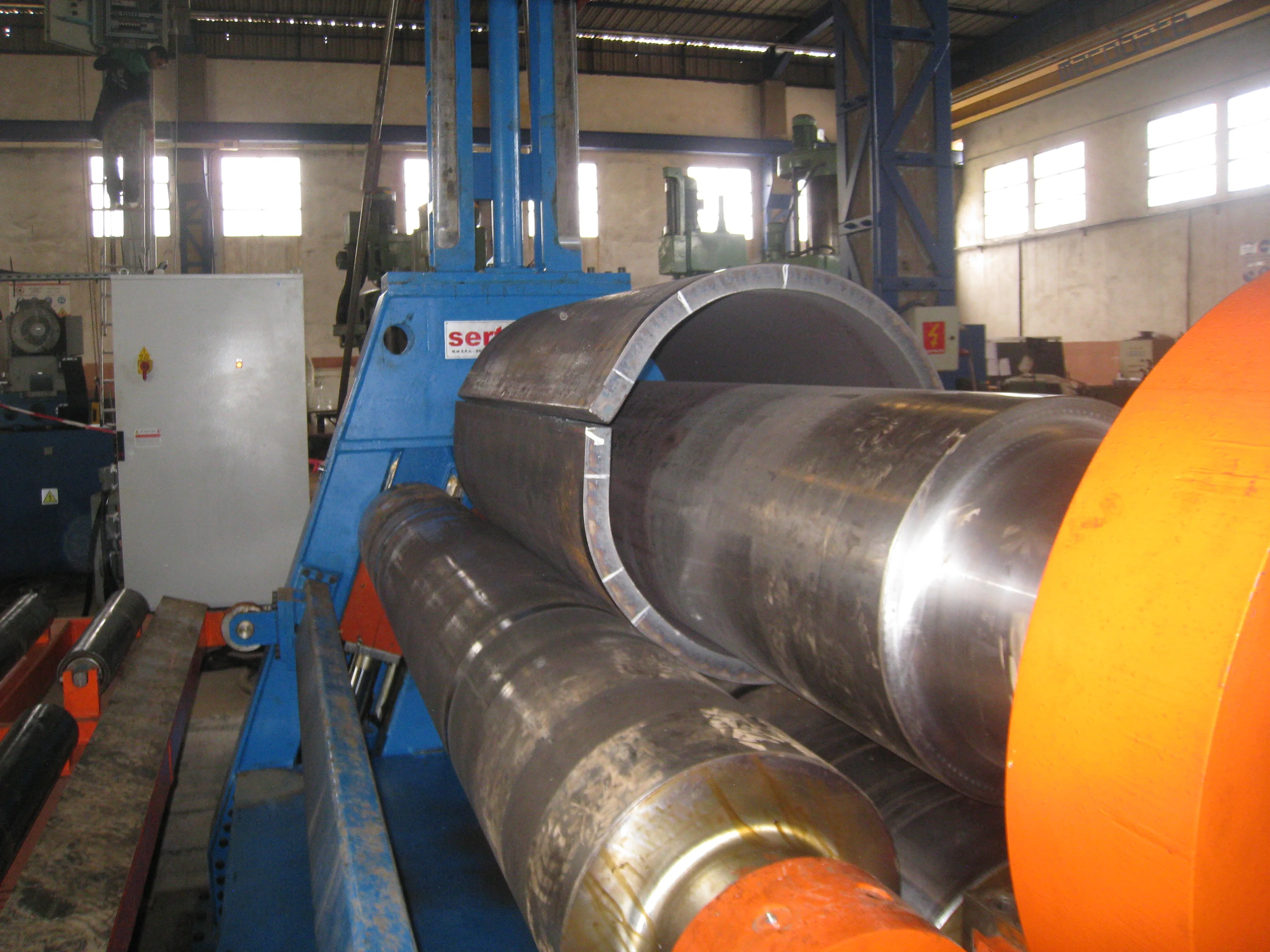 High-pressure vessel fabrication at MACOBATE